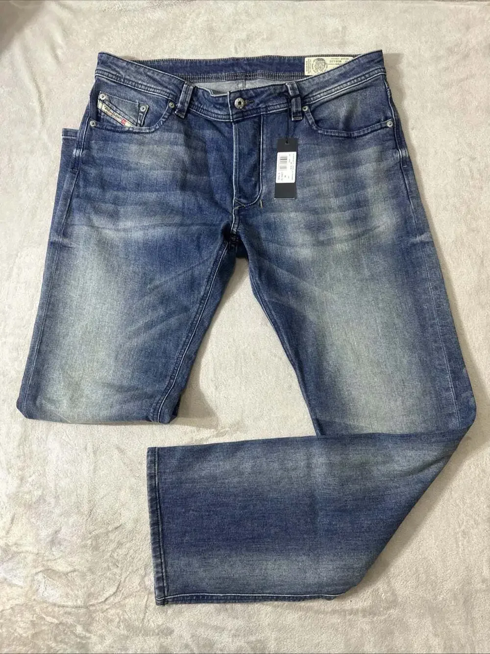 Diesel Larkee Men’s Jeans 36x32 Regular Straight Leg Blue Wash Denim NWT